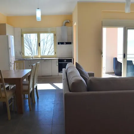 Holiday For Rent - 086 *