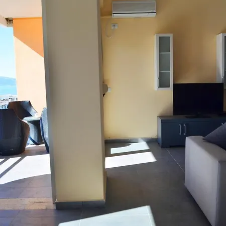 Holiday For Rent - 086 * Wlora