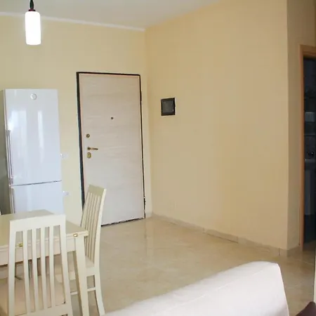 Holiday For Rent - 086 Apartament *