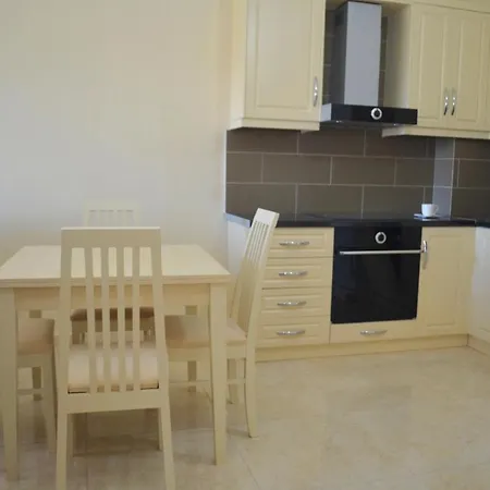Holiday For Rent - 086